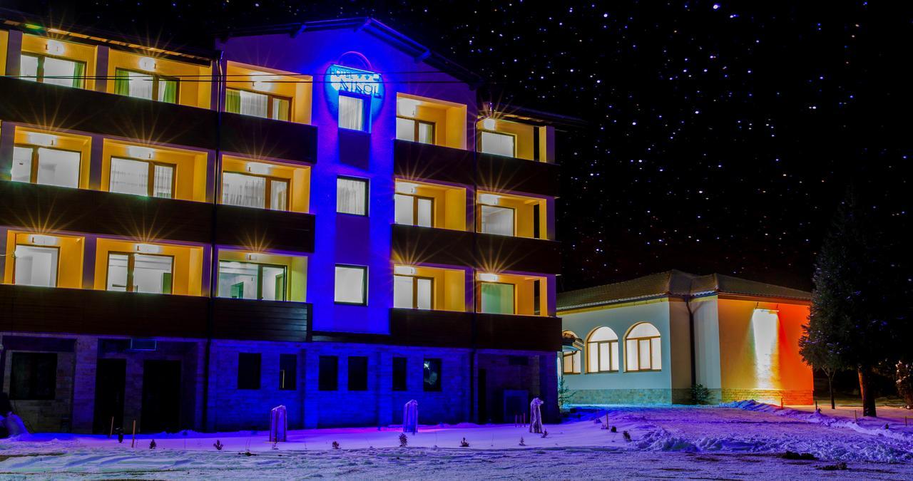 Hotel Nikol Dolna Banya Exterior foto